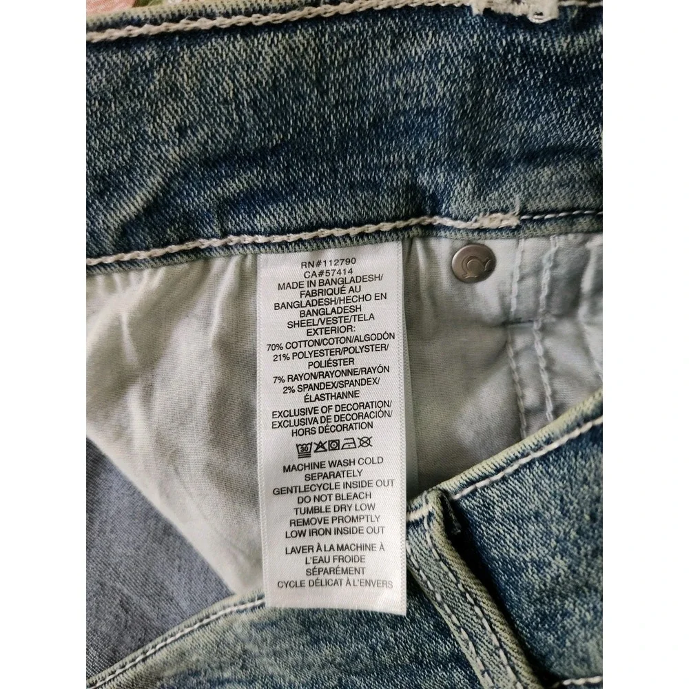 True Religion pants zip 25